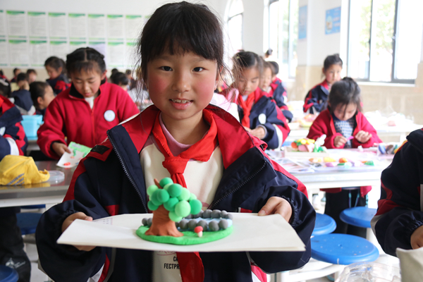 龙游县阳光小学：第四届科技运动会“点燃”阳光少年科技梦想(图3)