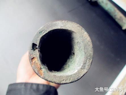 这武器虽简陋却是防身的好东西仅半尺长被称为古代的手枪(图3)